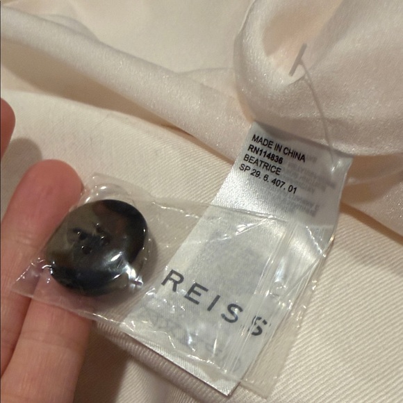 Reiss Beatrice linen belted tux dress ivory 10 - Picture 15 of 16